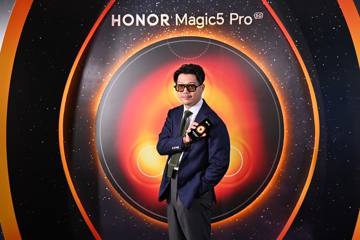 HONOR Magic5 Pro 5G เนรมิตภาพถ่ายระดับมือโปรผ่านเลนส์กล้องทรงพลัง