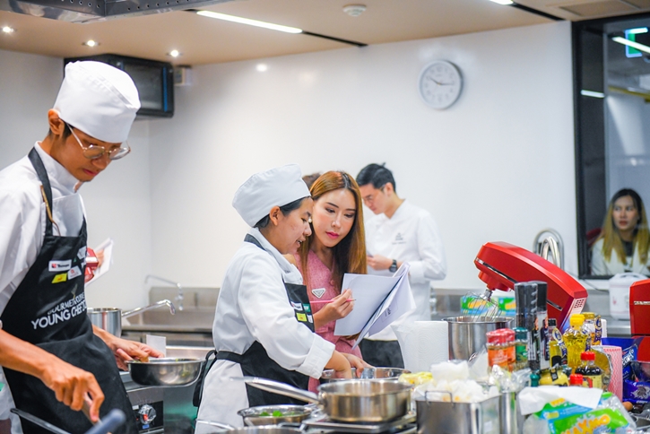 “ทีมคาปีบาโจ้ วิทยาลัยดุสิตธานี พัทยา” คว้าแชมป์การแข่งขัน “Gourmet & Cuisine Young Chef 2023” 