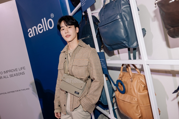 anello เปิดตัว วอร์-วนรัตน์ ฐานะแบรนด์แอมบาสเดอร์คนแรกของไทย  พร้อมร่วมออกแบบกระเป๋าสีพิเศษในคอลเลคชั่นใหม่ พกความสดใสแบบจัดเต็ม