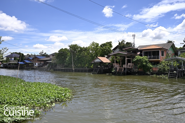 เติมพลังด้วยธรรมชาติบำบัดที่ รำไร คาเฟ่ริมน้ำย่านบางใหญ่ จังหวัดนนทบุรี