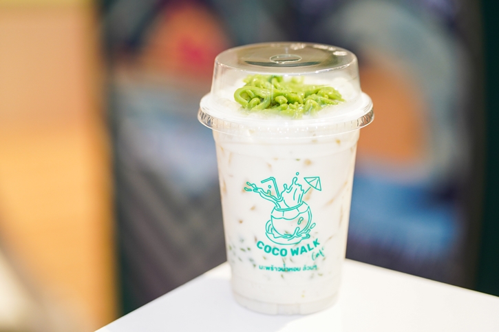 ไอคอนสยาม ชวนเติมความเฟรช พาปักพิกัดความอร่อยกับร้าน “Coco walk Café” น้ำมะพร้าวออร์แกนิกของคนเจนใหม่ 