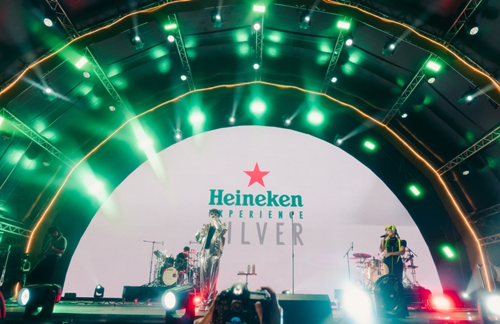 Heineken Experience Silver นำทีม “เดอะทอยส์ - ไพร่า” แจมโมเมนต์ในงาน “Heineken Experience Silver Presents What The Duck Family & Friends Party”