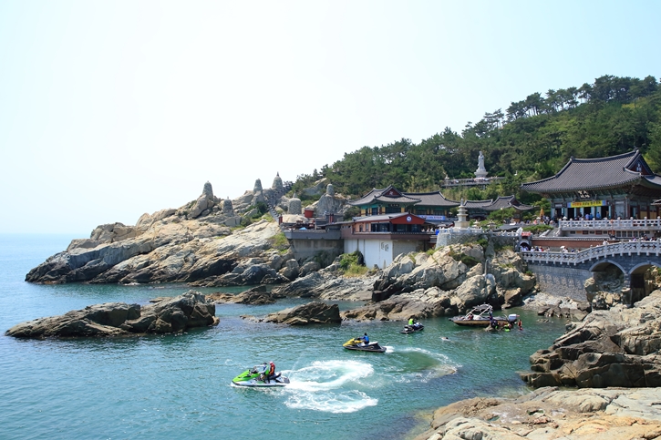 สัมผัสเสน่ห์เมืองปูซาน (Busan) กับ โตต้า-ปุณยนุช สิทธิพรชัยสกุล