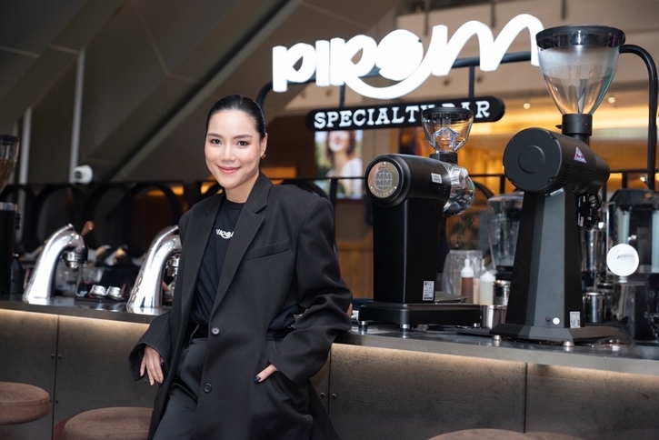 “PIROM Specialty Bar” ปักหมุดเปิดแฟลกชิปแห่งแรก “เซ็นทรัลเวิลด์” พร้อมผลักดันกาแฟสัญชาติไทย สู่วงการกาแฟระดับโลก