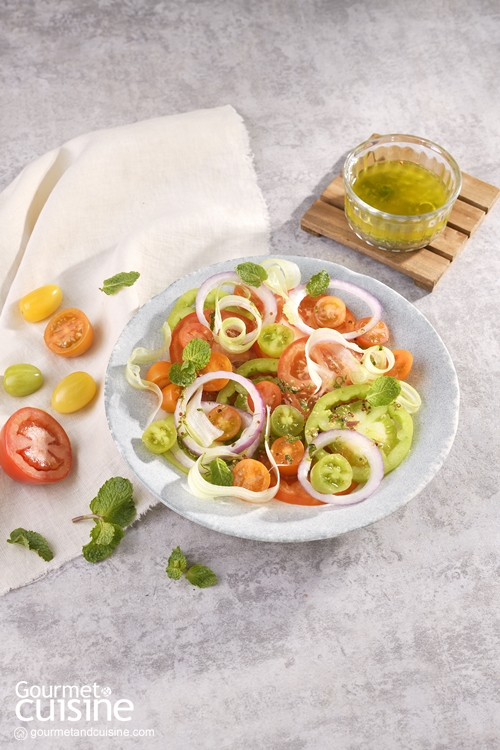 สลัดมะเขือเทศคาร์ปัชชิโอ (Tomato Carpaccio Salad) อัดแน่นด้วยความสดชื่น