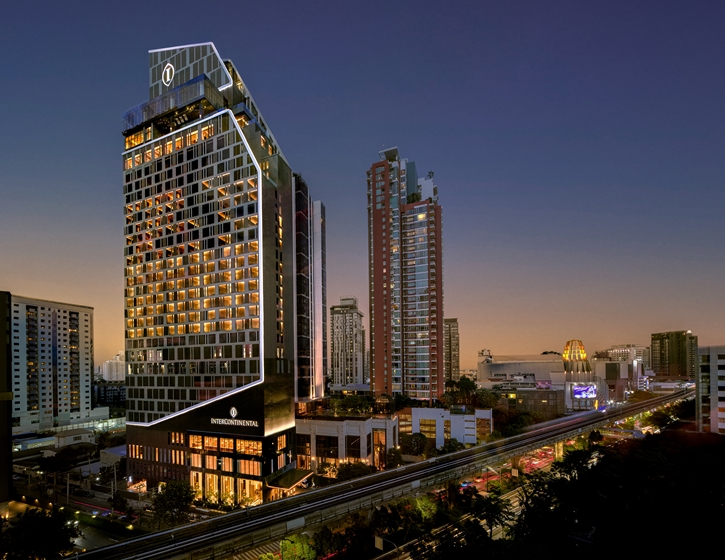 เปิดใหม่! โรงแรมอินเตอร์คอนติเนนตัล กรุงเทพฯ สุขุมวิท InterContinental Bangkok Sukhumvit พร้อมเปิดตัว โรกส์ บาร์ (Rogues)