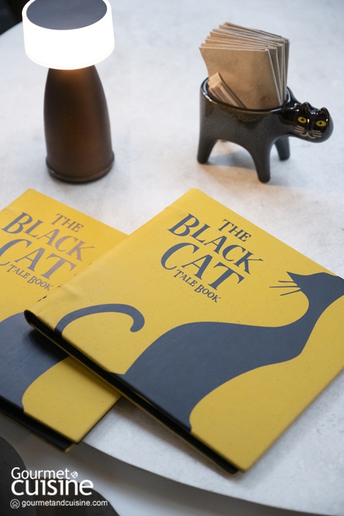 “The Black Cat” บาร์วิสกี้ไทยธีมแมวดำ ความลึกลับที่น่าค้นหาของสายดื่ม