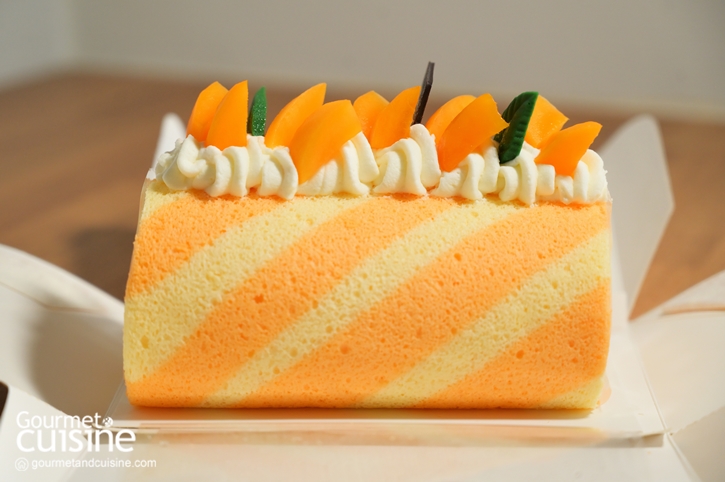 Hello Summer! หวานฉ่ำรับฤดูร้อนด้วย “Marian Plum Fromage Blanc Roll” จาก Kyo Roll En