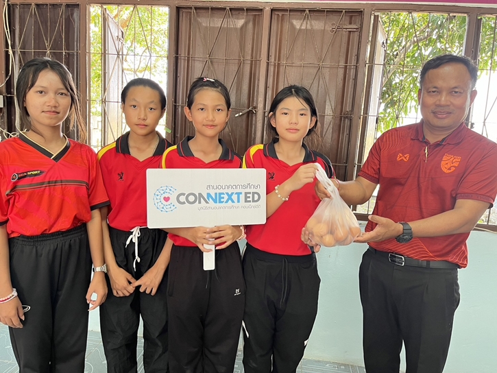 CPF หนุน CONNEXT ED ปูทางสร้างทักษะอาชีพให้น้องรร."สหราษฎร์นุเคราะห์" จ.ชัยภูมิ เลี้ยงไก่พันธุ์ไข่