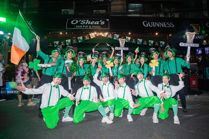 Guinness เติมสีสันให้ชาวไอริชช่วงเทศกาล “St. Patrick’s Day” เผยบรรยากาศการเฉลิมฉลองวันชาติของคอมมูนิตี้ไอริชใจกลางย่านสุขุมวิท