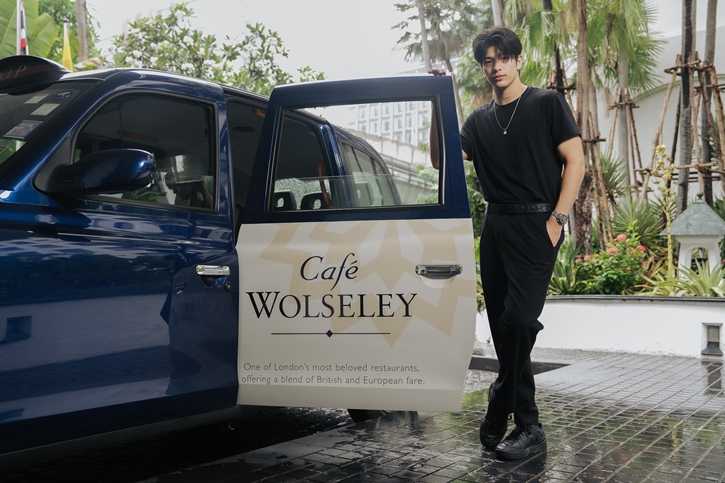 Café Wolseley Bangkok ฉลองครบรอบ 1 ปี ยกขบวน London Cabb Taxi เดินสายทั่วกรุงเทพฯ