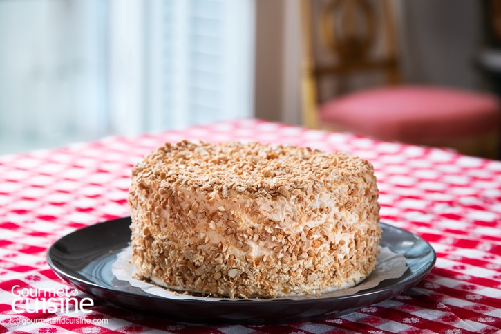 Gȃteau Sans Rival เค้กเมอร์แรงก์อร่อยไร้คู่แข่งจากฟิลิปปินส์