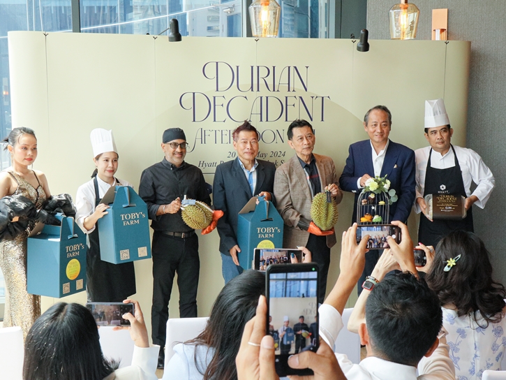 Durian Decadent Afternoon Tea ความสุขของทุเรียนเลิฟเวอร์ ที่ Hyatt Regency Bangkok Sukhumvit