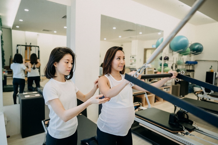 Prenatal Pilates ที่ Breathe Pilates: เสริมสร้างความแข็งแรง ความยืดหยุ่น และสุขภาพที่ดีสำหรับว่าที่คุณแม่