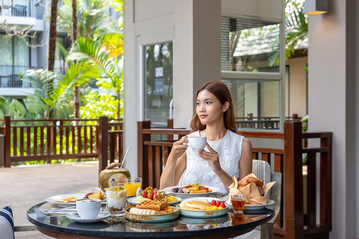 ฟื้นฟูกายใจไปกับ Unlimited Wellness Package ณ ภูเก็ต แมริออท รีสอร์ท แอนด์ สปา, ในยาง บีช