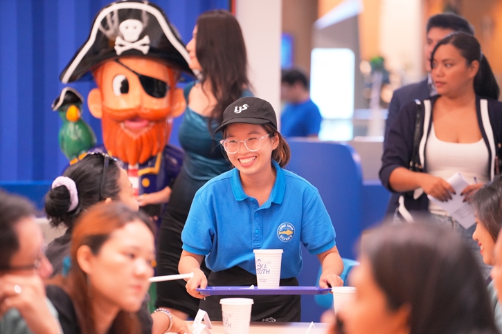 ร้านอาหารทะเลสไตล์อเมริกัน Long John Silver’s พร้อมเทียบท่า ณ ประเทศไทย  เตรียมเปิดสาขาแรกวันที่ 19  กรกฏาคมนี้ที่ศูนย์การค้า เมกา บางนา 