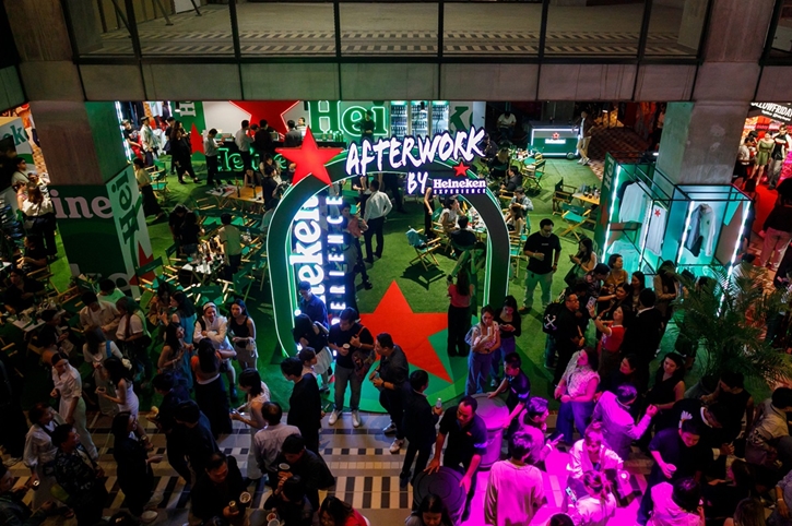 กลับมาอีกครั้งกับ Afterwork by Heineken Experience แคมเปญที่ชวนชาวออฟฟิศเลิกงานตรงเวลาแล้วออกไปเอนจอยให้สุดทุกโมเมนต์