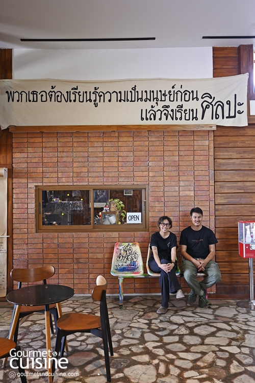 ฝันของพ่อที่สานต่อโดยลูกสาว 'หอศิลป์ปิยะศิลปาคาร' หอศิลป์เก่าในพัทยาที่หลายคนยังไม่รู้จัก