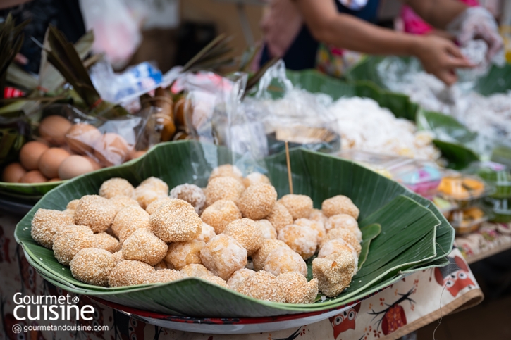 เดินเล่นตลาดตรอกหม้อ ตลาดเช้าไวรัลสุดฮอตในโลกออนไลน์