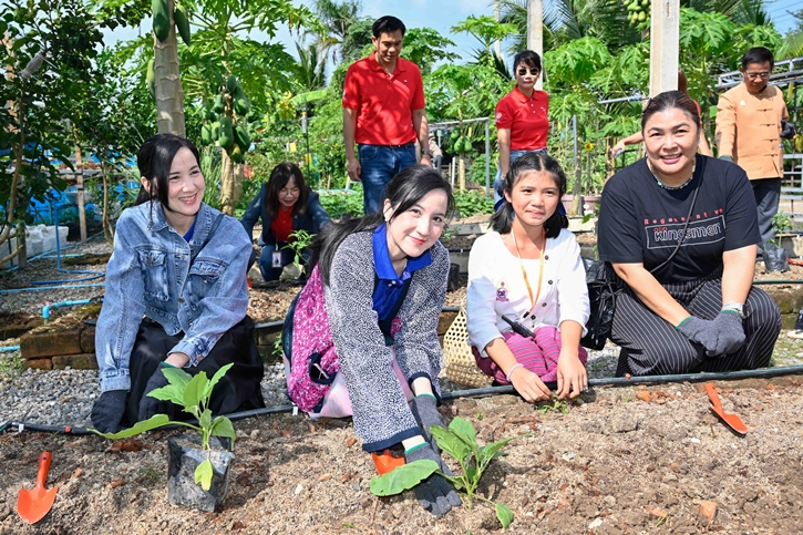 วารสารการเงินธนาคาร จับมือพันธมิตร ส่งมอบ “โครงการส่งเสริมการเรียนรู้ และพัฒนาศักยภาพของผู้เรียน” แก่โรงเรียนบ้านวังศรี จ.เชียงใหม่