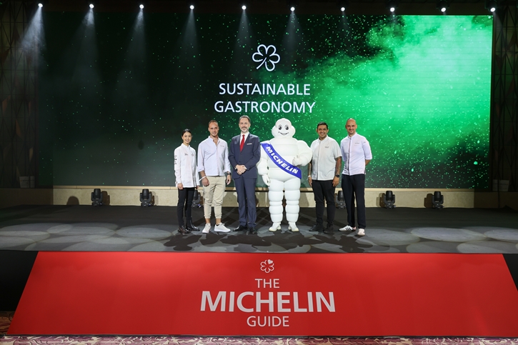 MICHELIN GUIDE CEREMONY 2025 เชฟไอซ์-ศุภักษร สร้างประวัติศาสตร์พา Sorn คว้ามิชลิน 3 ดาวครั้งแรกในไทย!