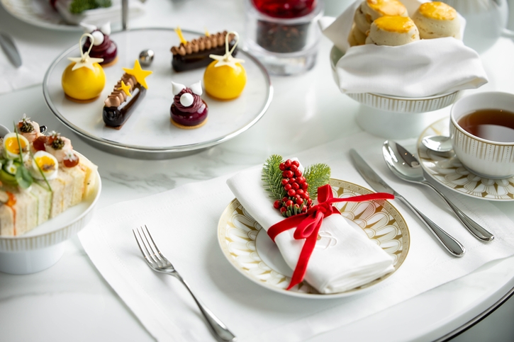 Festive Afternoon Tea ชุดน้ำชายามบ่ายต้อนรับเทศกาลแห่งความสุขที่ The Ritz-Carlton, Bangkok